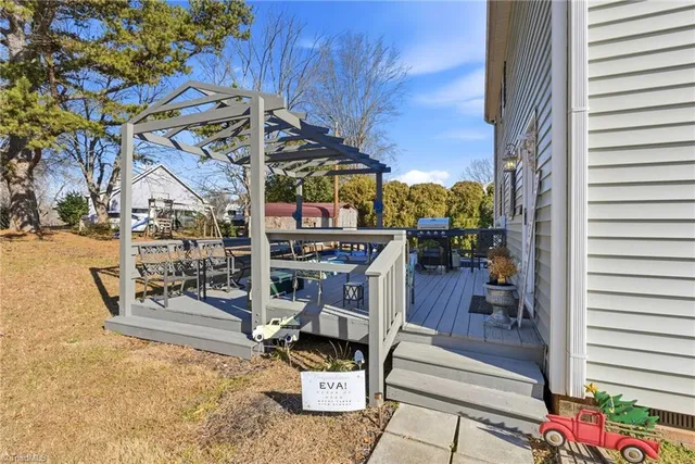 $265,000 | 6012 Stanleyville Drive, Rural Hall, NC 27045