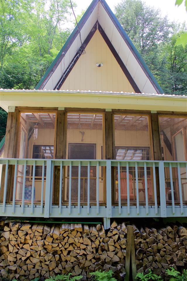 1126 Vermont Rte 100 Jamaica, VT 05343 - Photo 14 of 18 Gallery Image 14