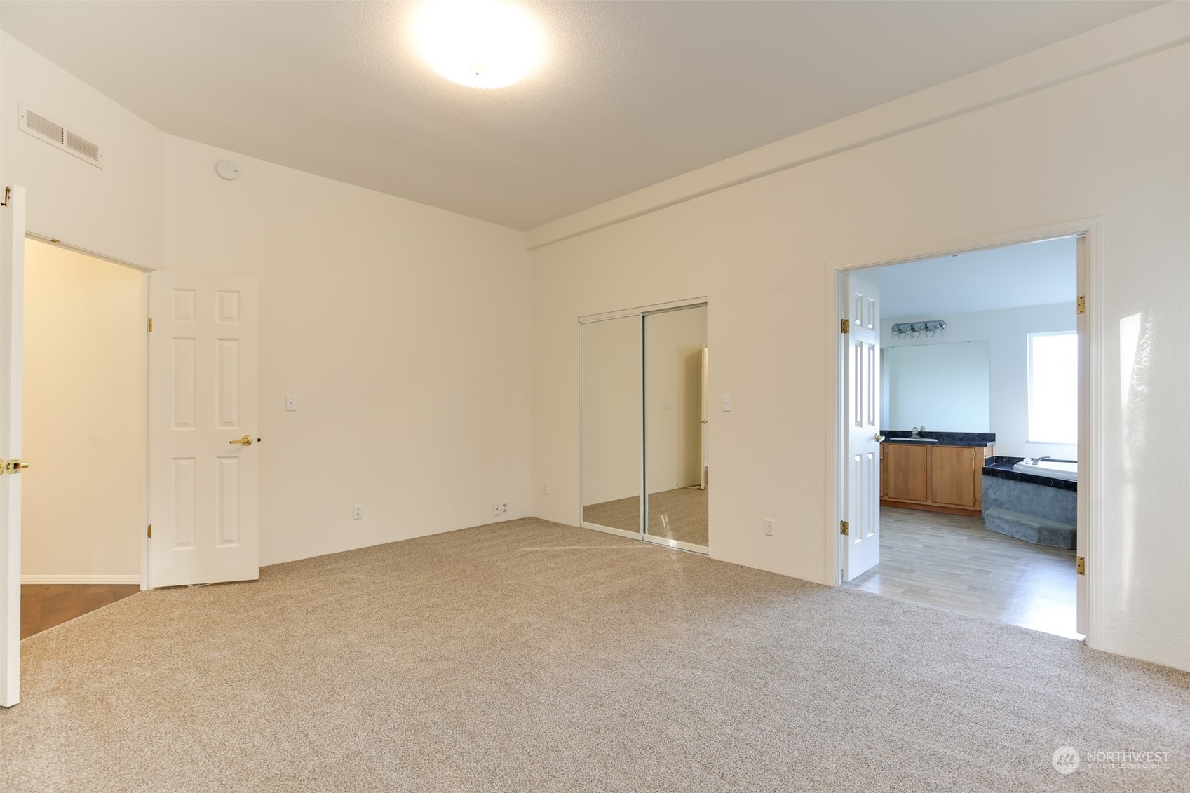 27961 State Rte 20 Oak Harbor, WA 98277 - Photo 11 of 20 Gallery Image 11
