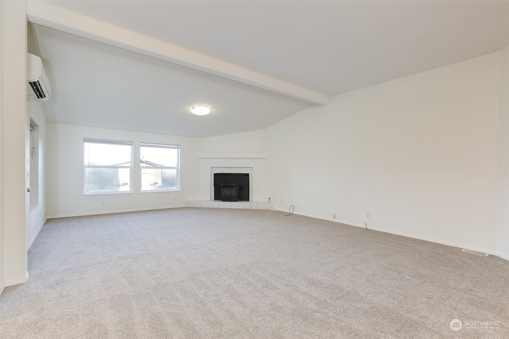27961 State Rte 20 Oak Harbor, WA 98277 - Photo 4 of 20 Gallery Image 4