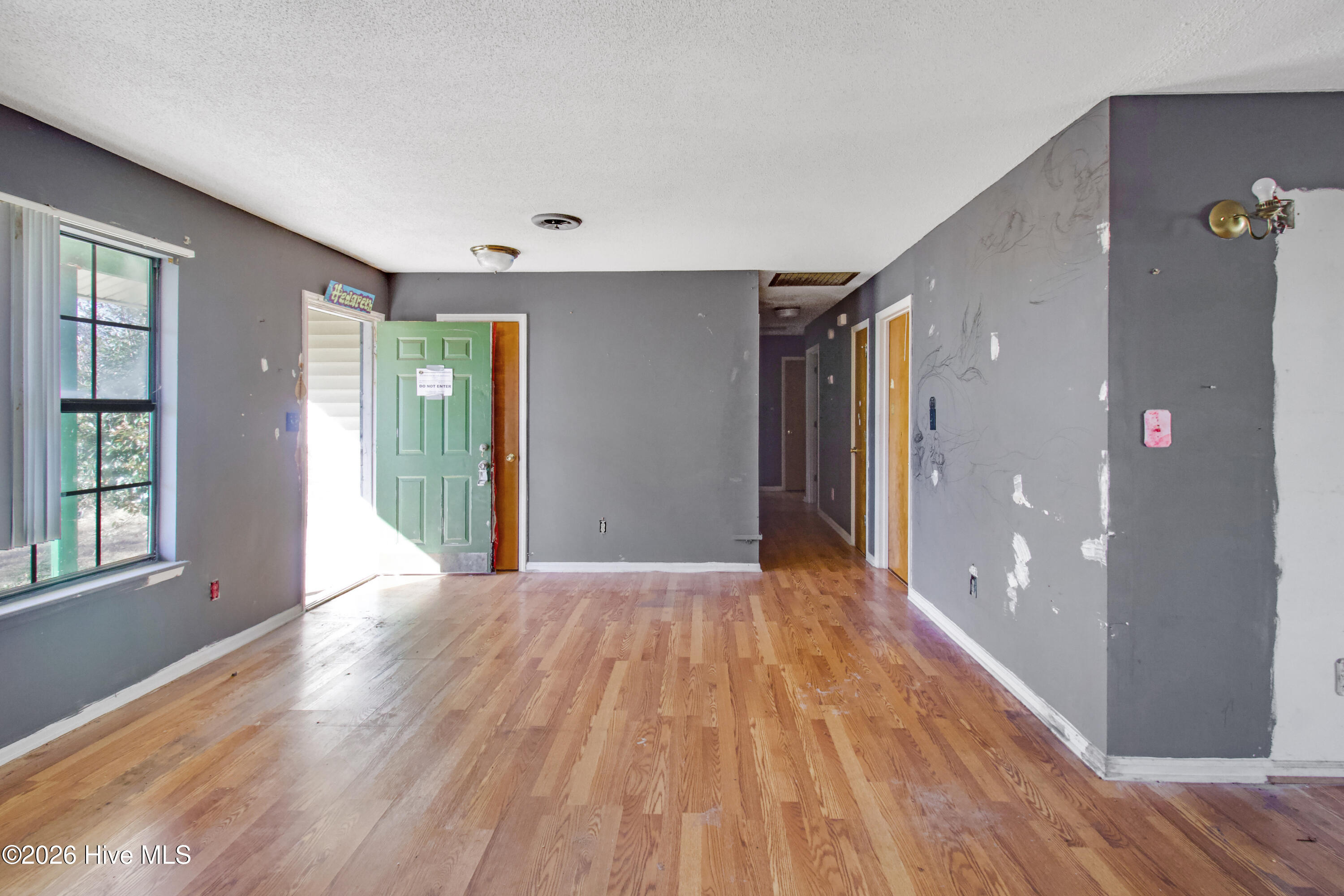 538 Waters Road Jacksonville, NC 28546 - Photo 4 of 28 img_7229-img_7231