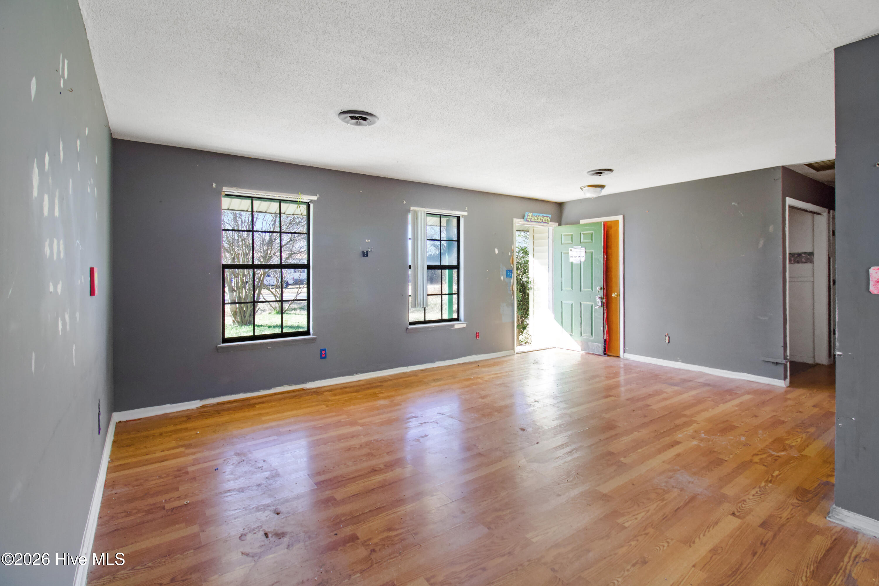 538 Waters Road Jacksonville, NC 28546 - Photo 6 of 28 img_7247-img_7249