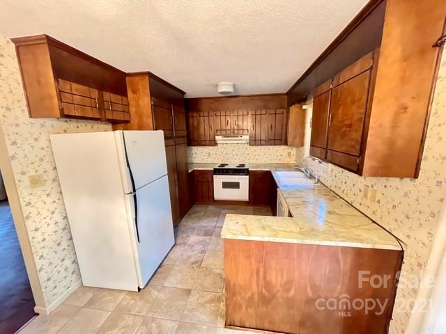 1724 Rink Dam Road Taylorsville, NC 28681 - Photo 5 of 21 Gallery Image 5