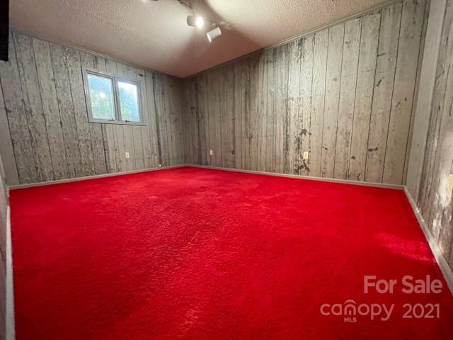 1724 Rink Dam Road Taylorsville, NC 28681 - Photo 10 of 21 Gallery Image 10