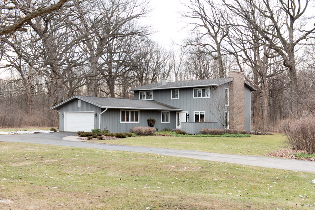 2S479 Partridge Road Batavia, IL 60510 - Photo 1 of 25 Gallery Image 1