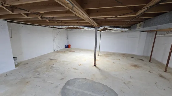 $389,000 | 1484 Blythes Ferry Road, Dayton, TN 37321