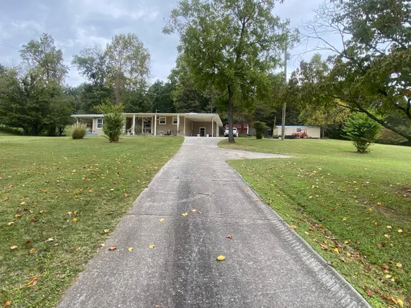 $389,000 | 1484 Blythes Ferry Road, Dayton, TN 37321