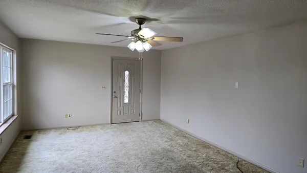 $389,000 | 1484 Blythes Ferry Road, Dayton, TN 37321