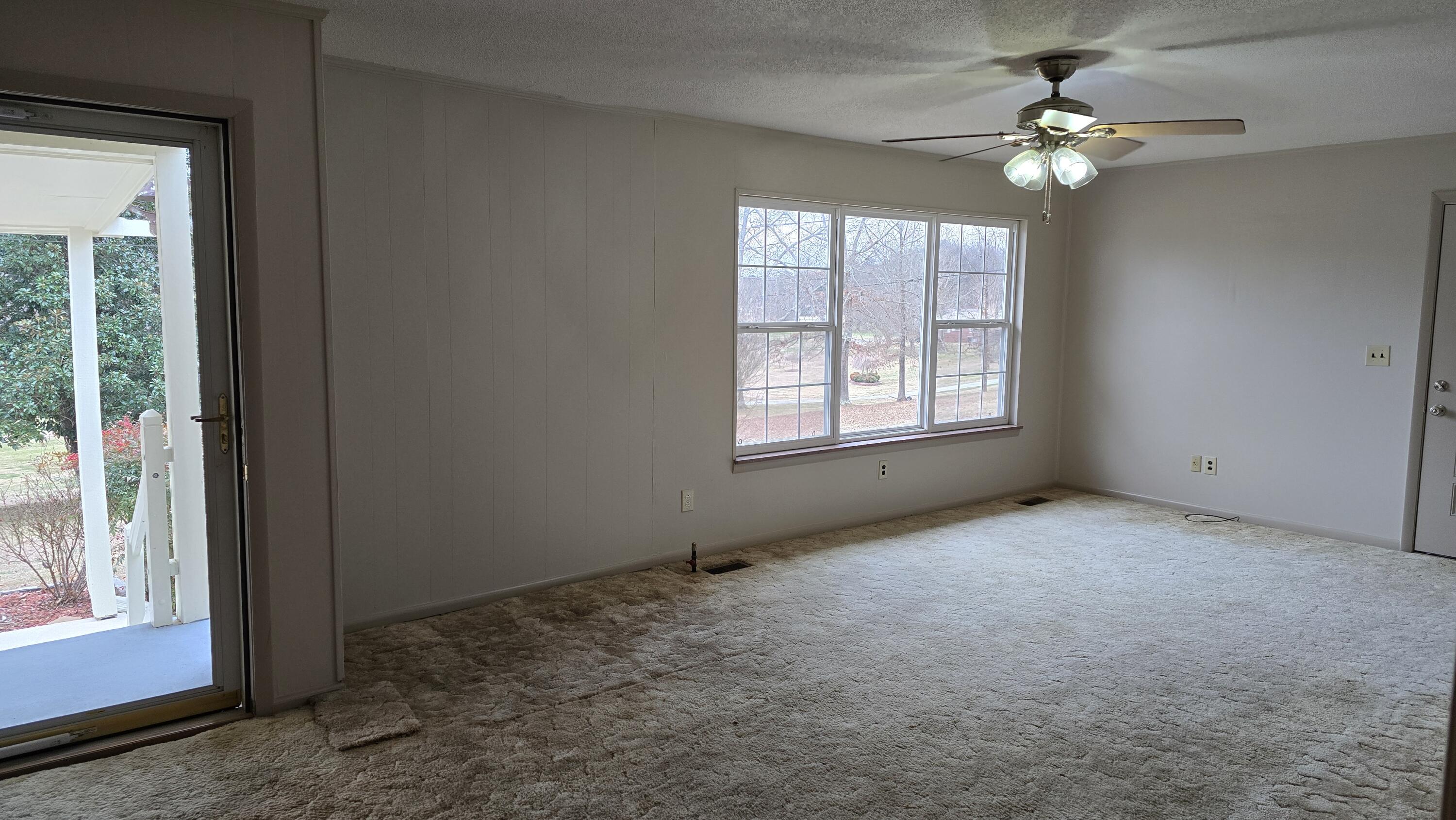 1484 Blythes Ferry Road Dayton, TN 37321 - Photo 8 of 27 20260102_154935