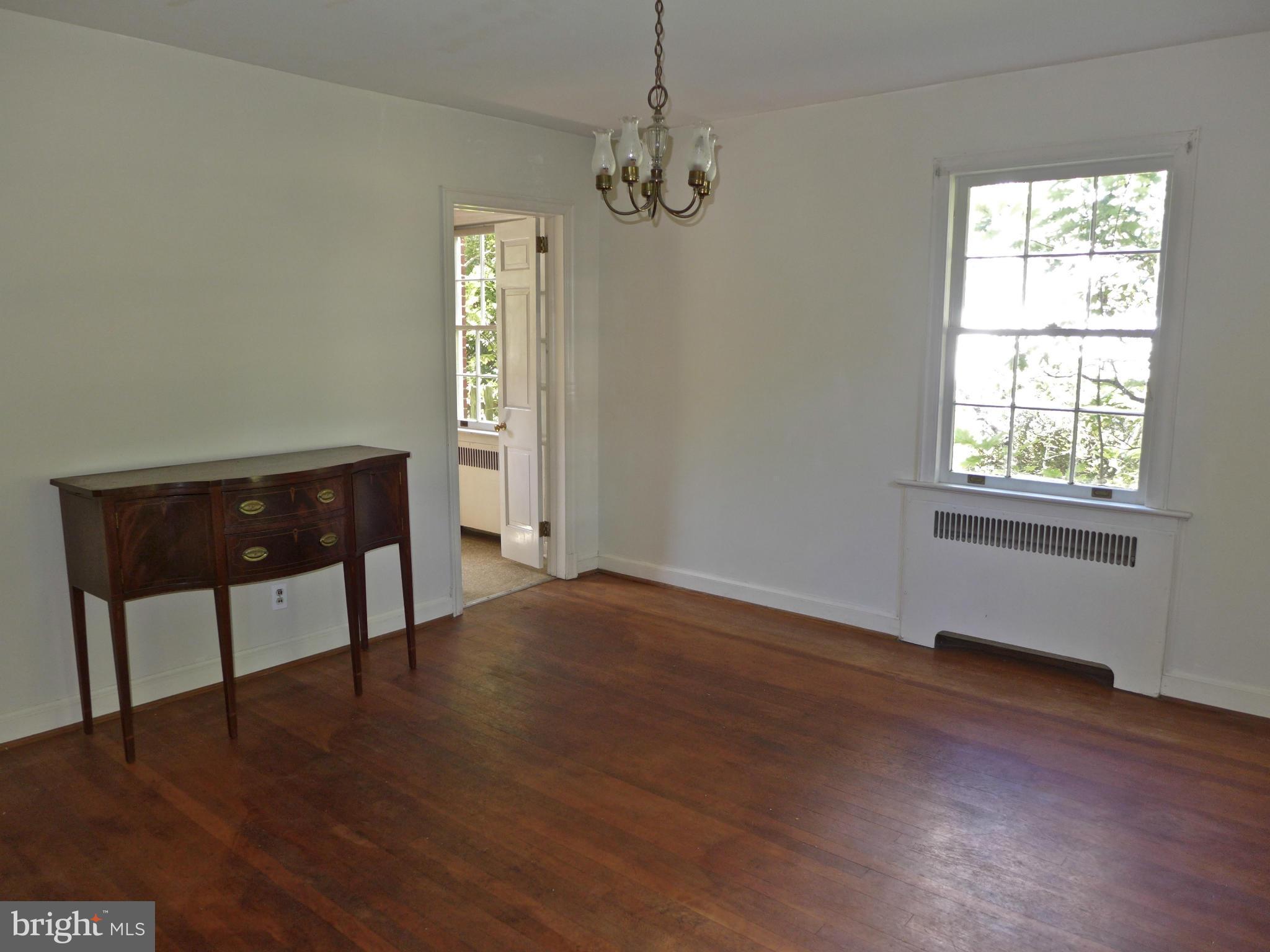 5308 Carvel Road Bethesda, MD 20816 - Photo 7 of 25 Dining Room