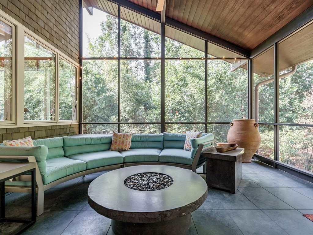 920 Williamson Drive Raleigh, NC 27608 - Photo 12 of 30 Screened Porch