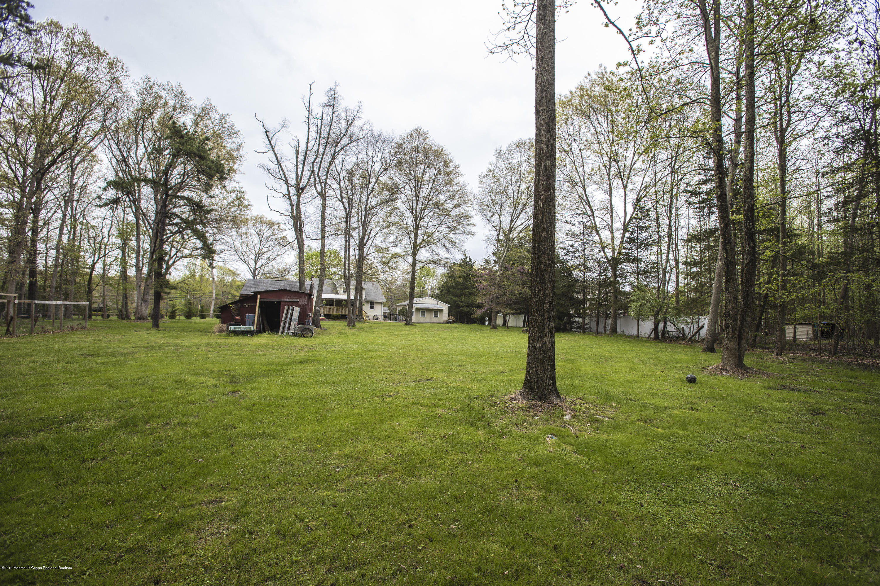 204 Leesville Road Jackson, NJ 08527 - Photo 27 of 49 a fire hydrant in the middle of a field