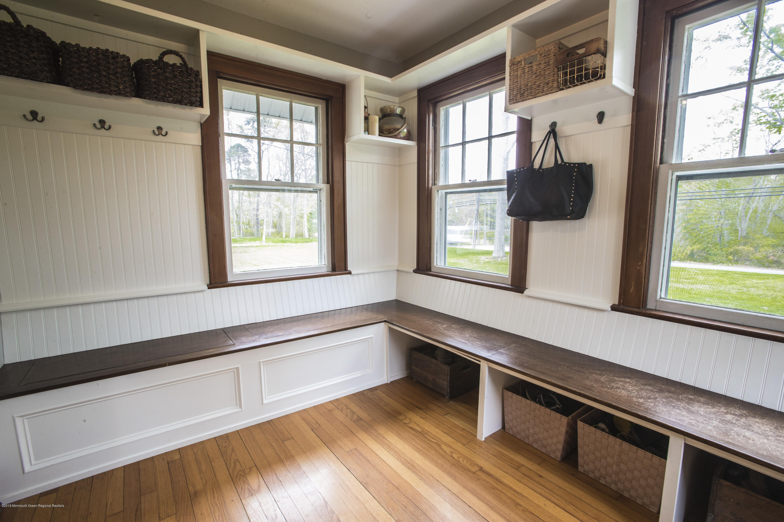 204 Leesville Road Jackson, NJ 08527 - Photo 4 of 49 a view of entryway and hall with wooden floor