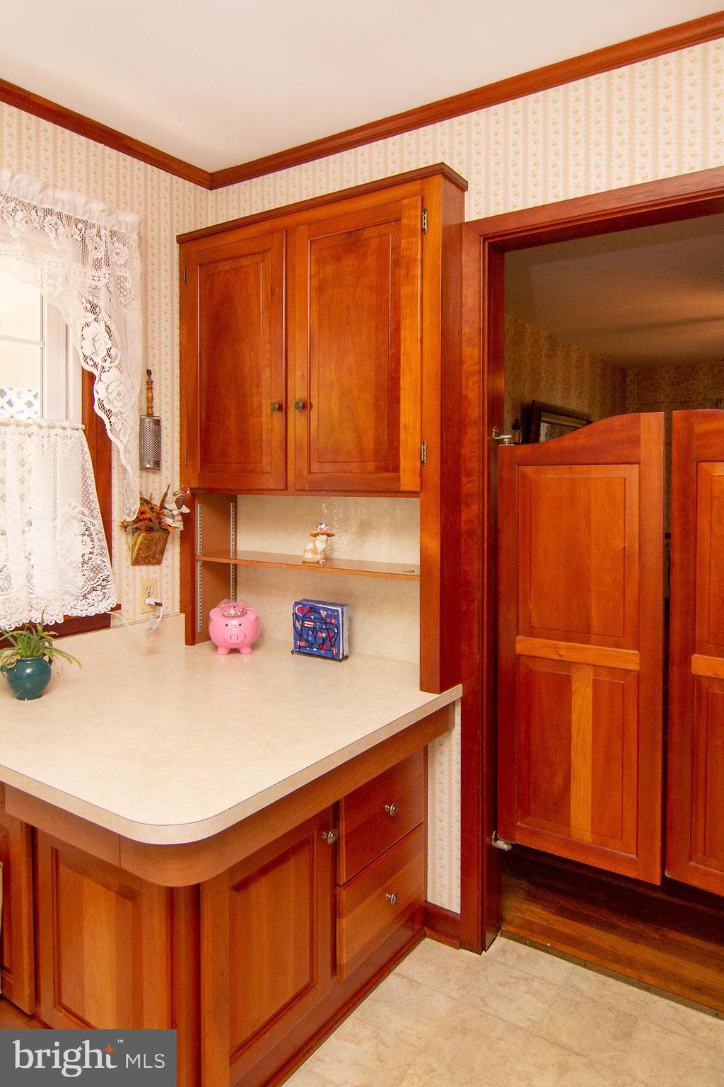 1004 Cherrytown Road Westminster, MD 21158 - Photo 14 of 33 Kitchen