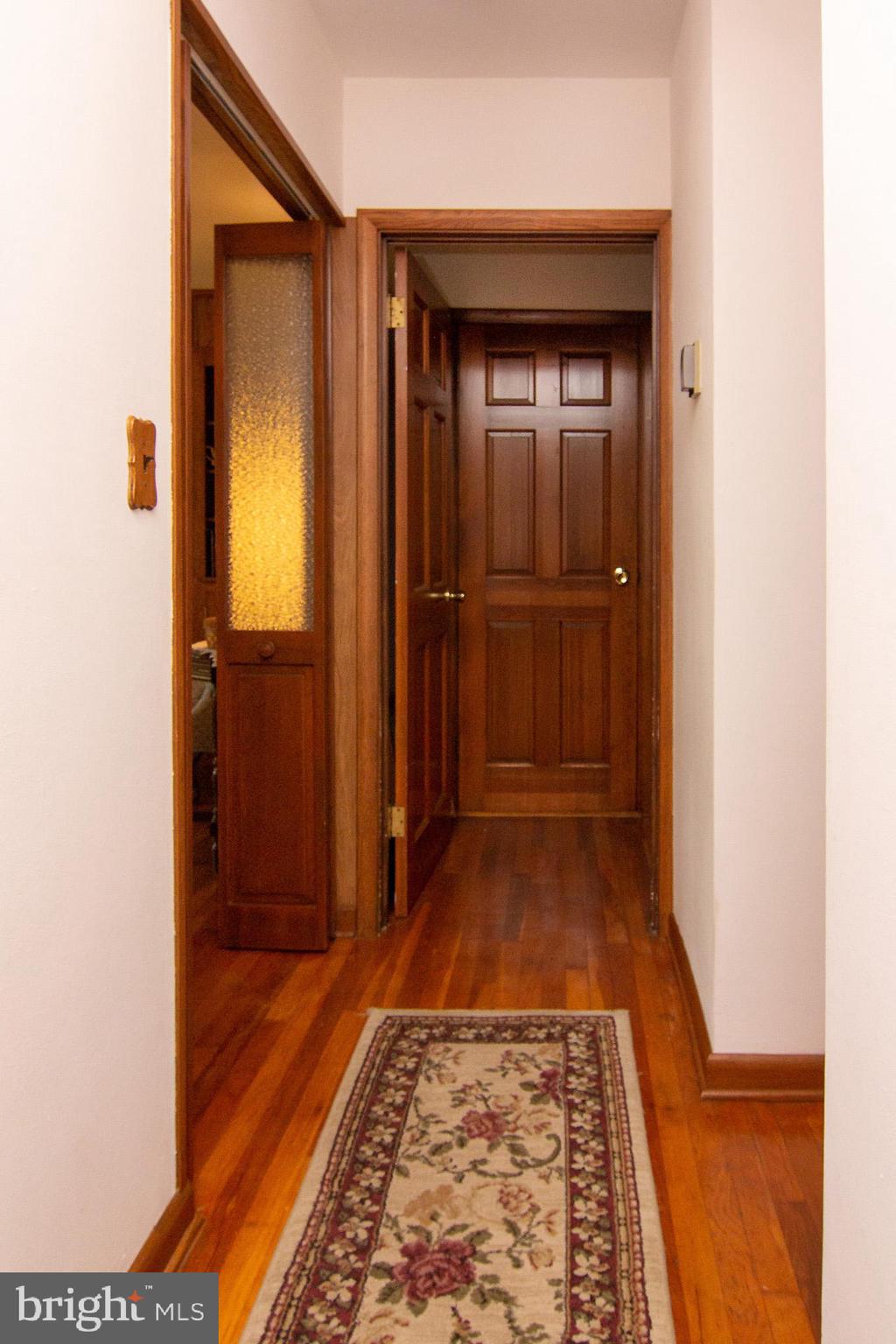1004 Cherrytown Road Westminster, MD 21158 - Photo 15 of 33 Hallway