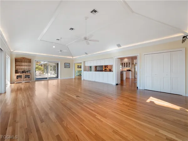 $12,500,000 | 16530 Captiva Drive, Captiva, FL 33924