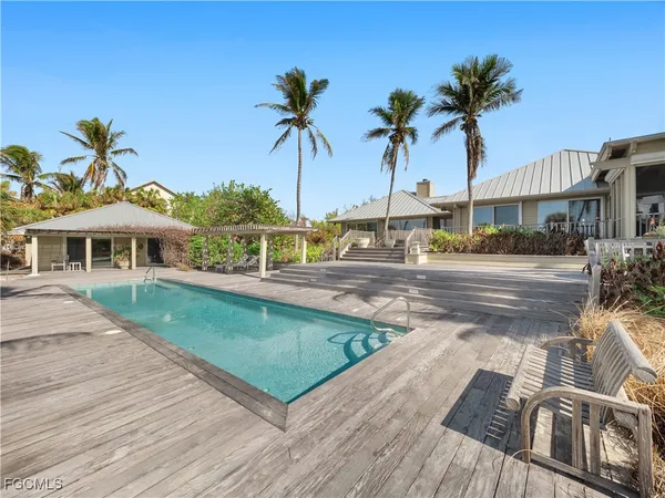 $12,500,000 | 16530 Captiva Drive, Captiva, FL 33924