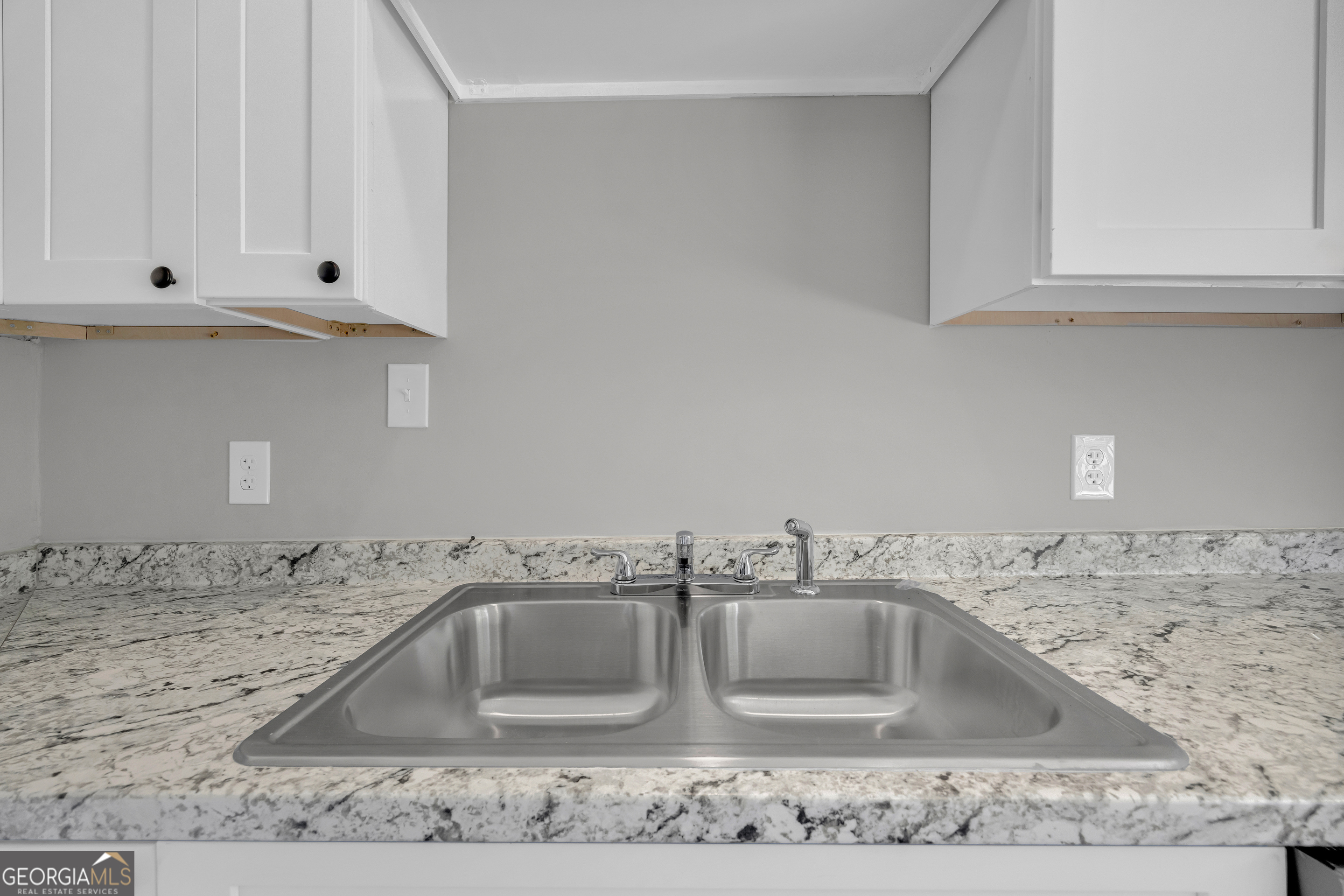 3871 Highway 17 Canon, GA 30520 - Photo 14 of 43