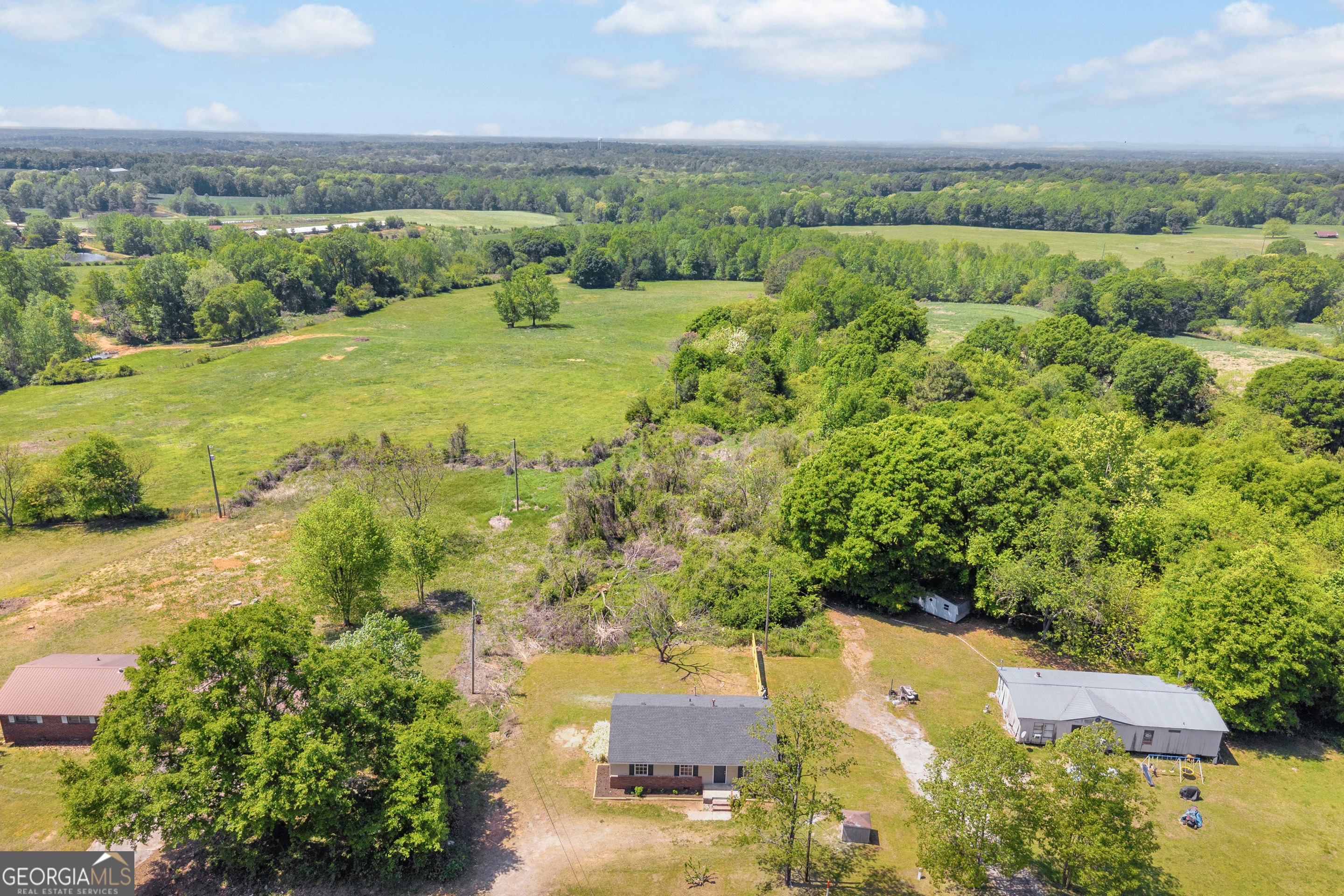 3871 Highway 17 Canon, GA 30520 - Photo 38 of 43