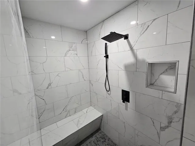 $1,100,000 | 7910 Tintern Trace, Duluth, GA 30097