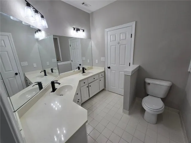 $1,100,000 | 7910 Tintern Trace, Duluth, GA 30097