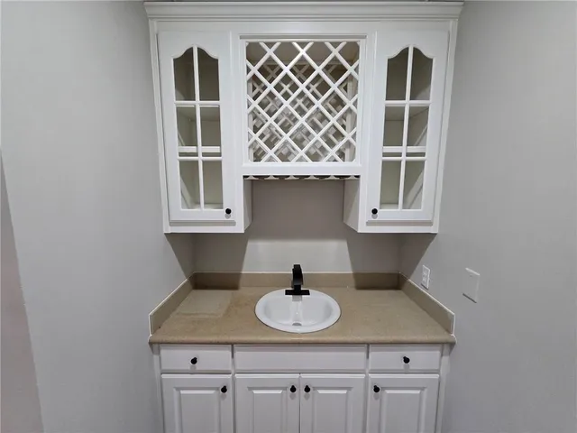 $1,100,000 | 7910 Tintern Trace, Duluth, GA 30097