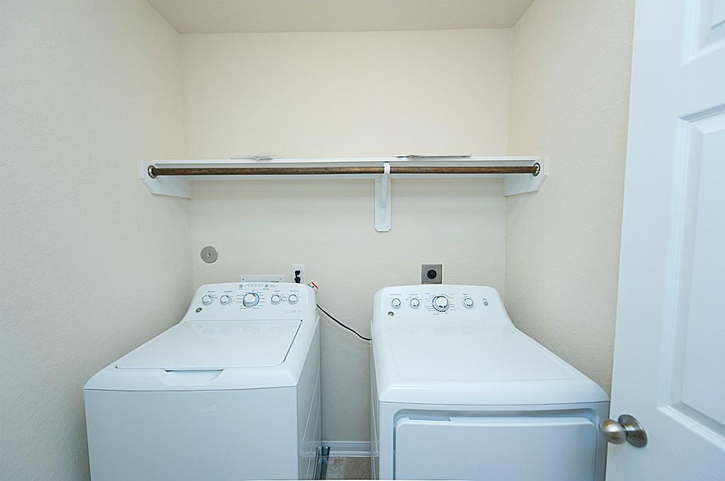 18519 Each Elm Way Houston, TX 77084 - Photo 22 of 23 Washer Dryer Included