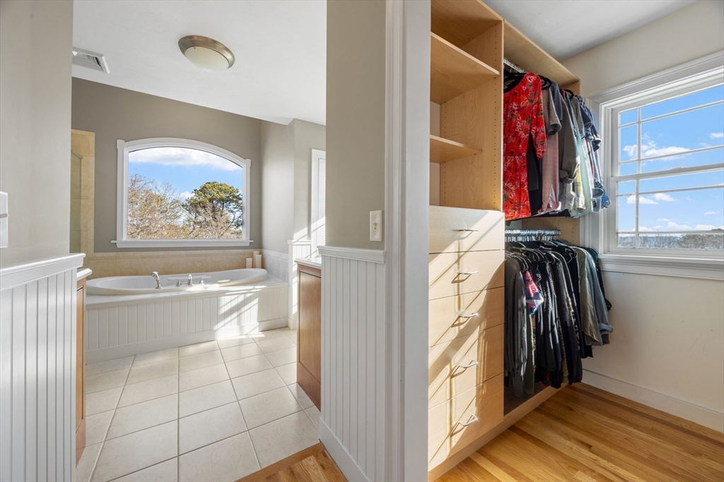 318 Center Hill Road Plymouth, MA 02360 - Photo 33 of 42