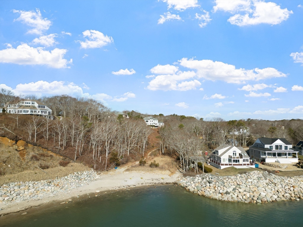 318 Center Hill Road Plymouth, MA 02360 - Photo 5 of 42