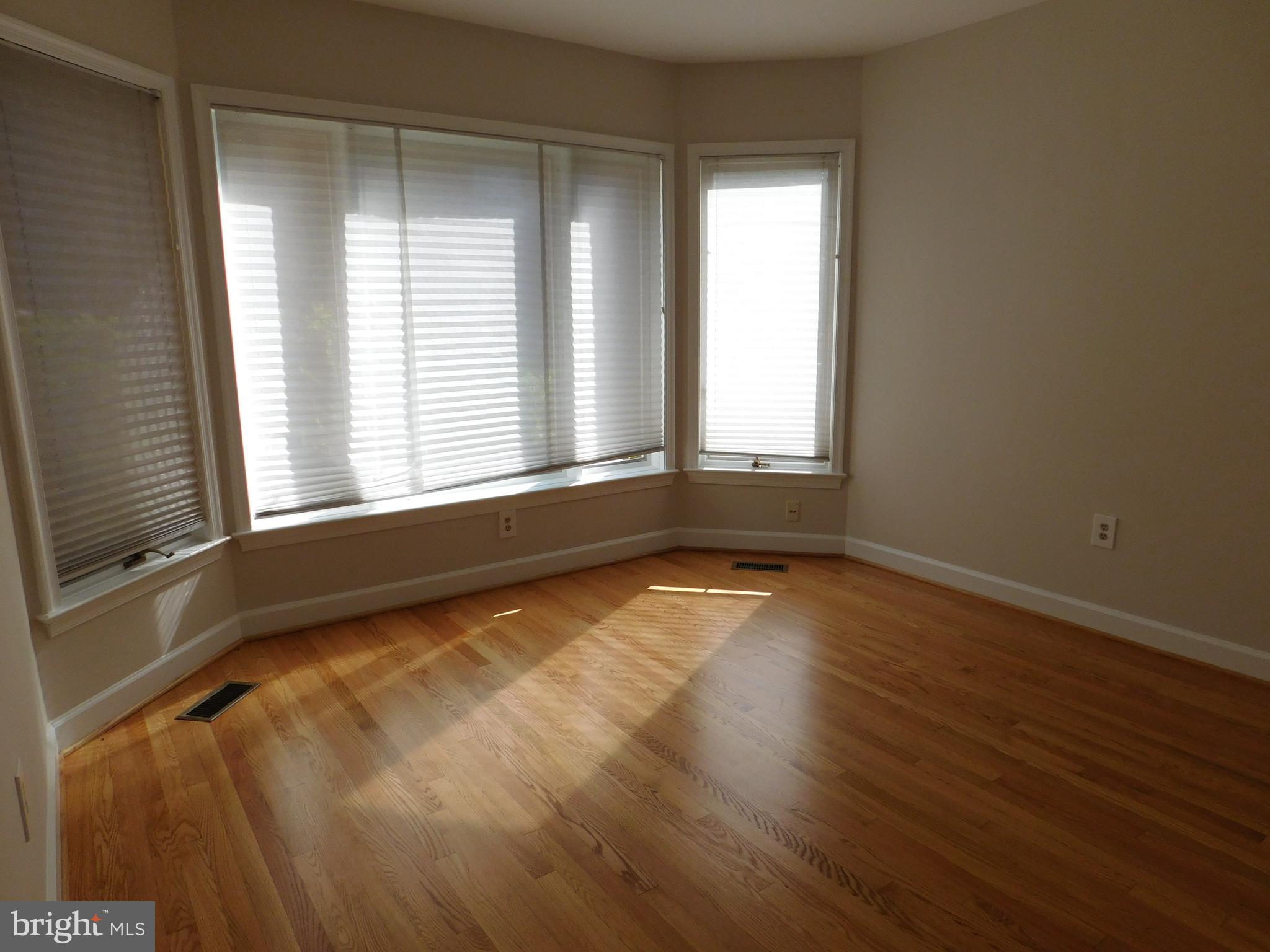 6609 Anthony Crest Square McLean, VA 22101 - Photo 6 of 31 Another view of dining room