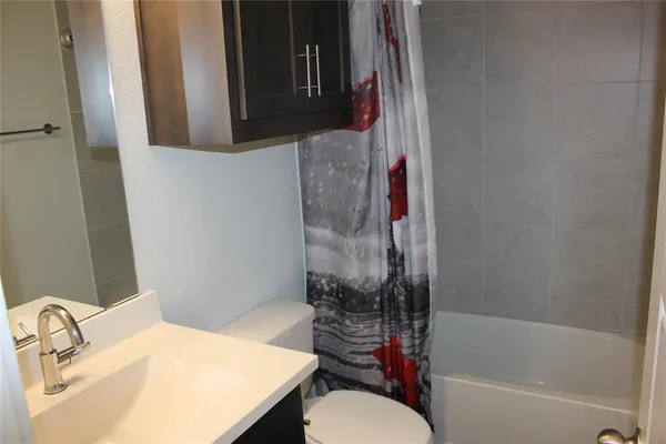 $3,500 | 6831 Verandah Way, Irving, TX 75039