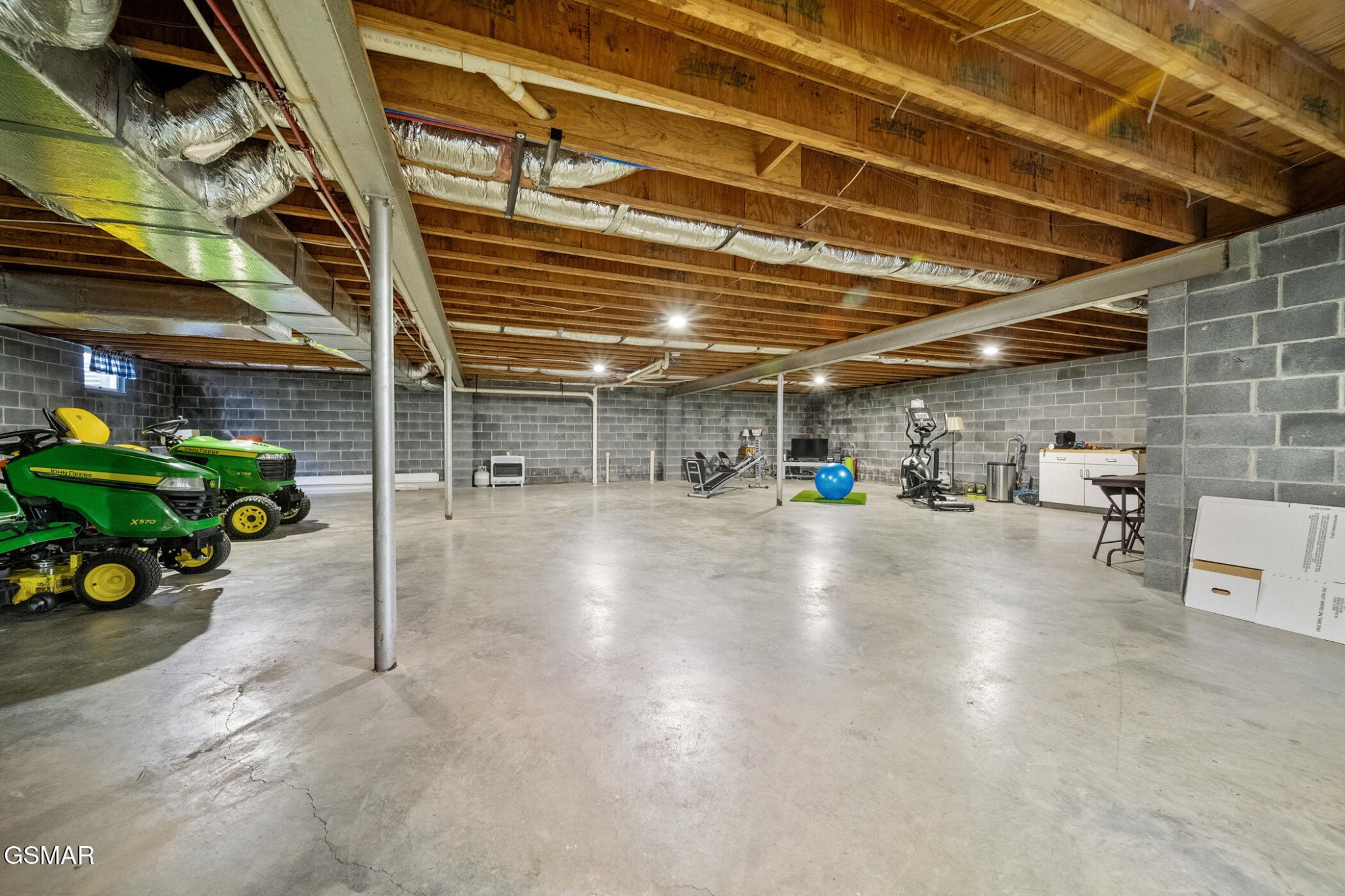 370 Ailey Road Dandridge, TN 37725 - Photo 4 of 53
