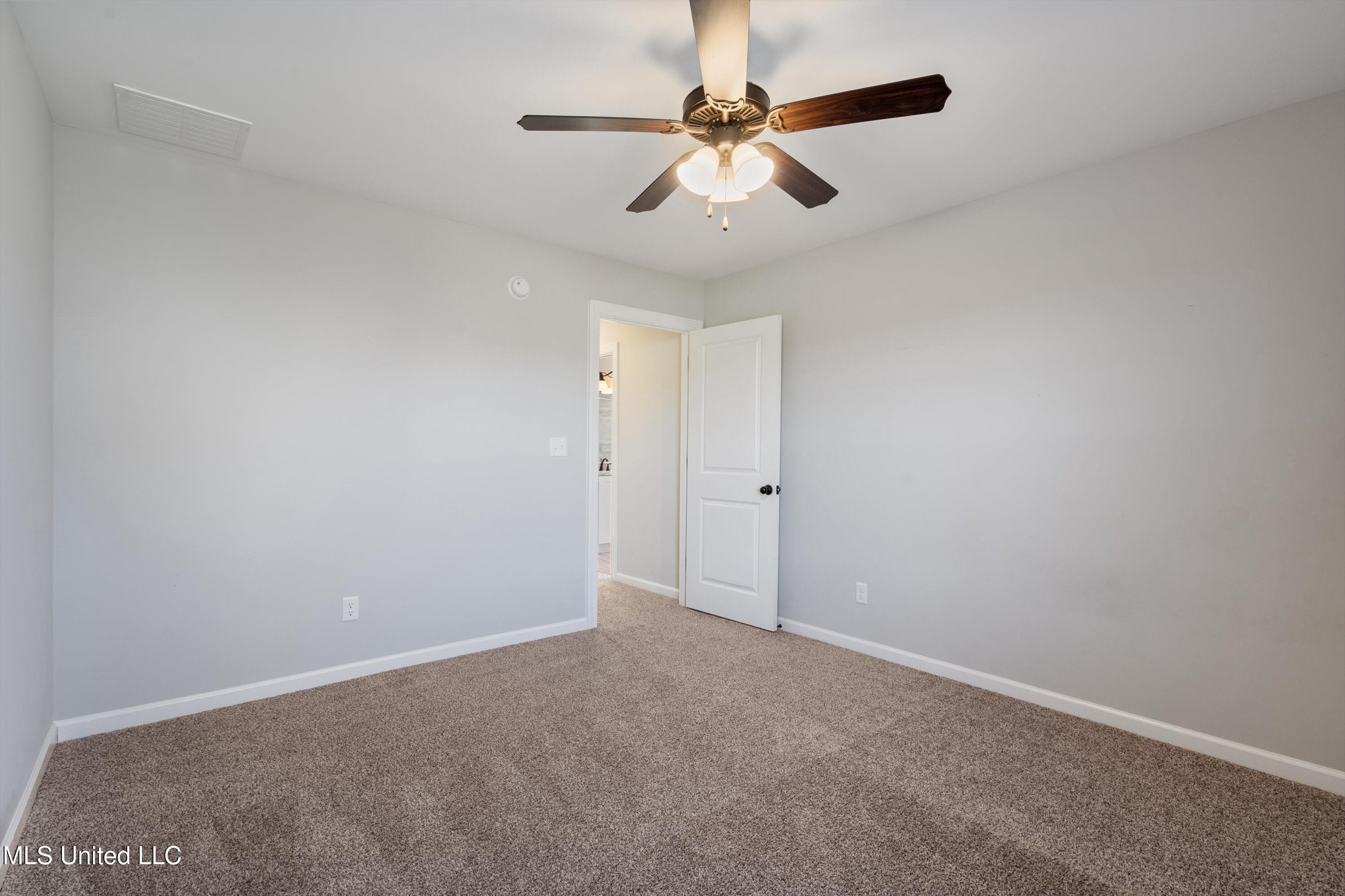 2244 Slocum Road Hernando, MS 38632 - Photo 33 of 48 33-DSC9325