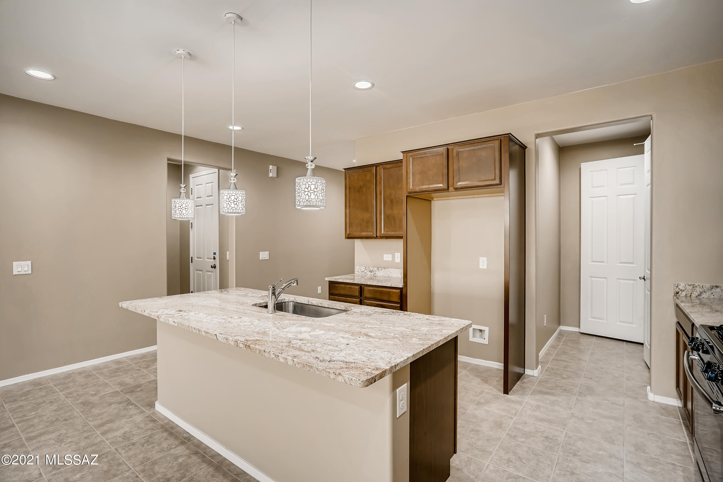 11405 East Rincon Range Drive Tucson, AZ 85747 - Photo 11 of 33