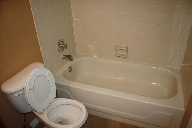 $2,000 | 728 Oak Manor Circle, Orlando, FL 32825