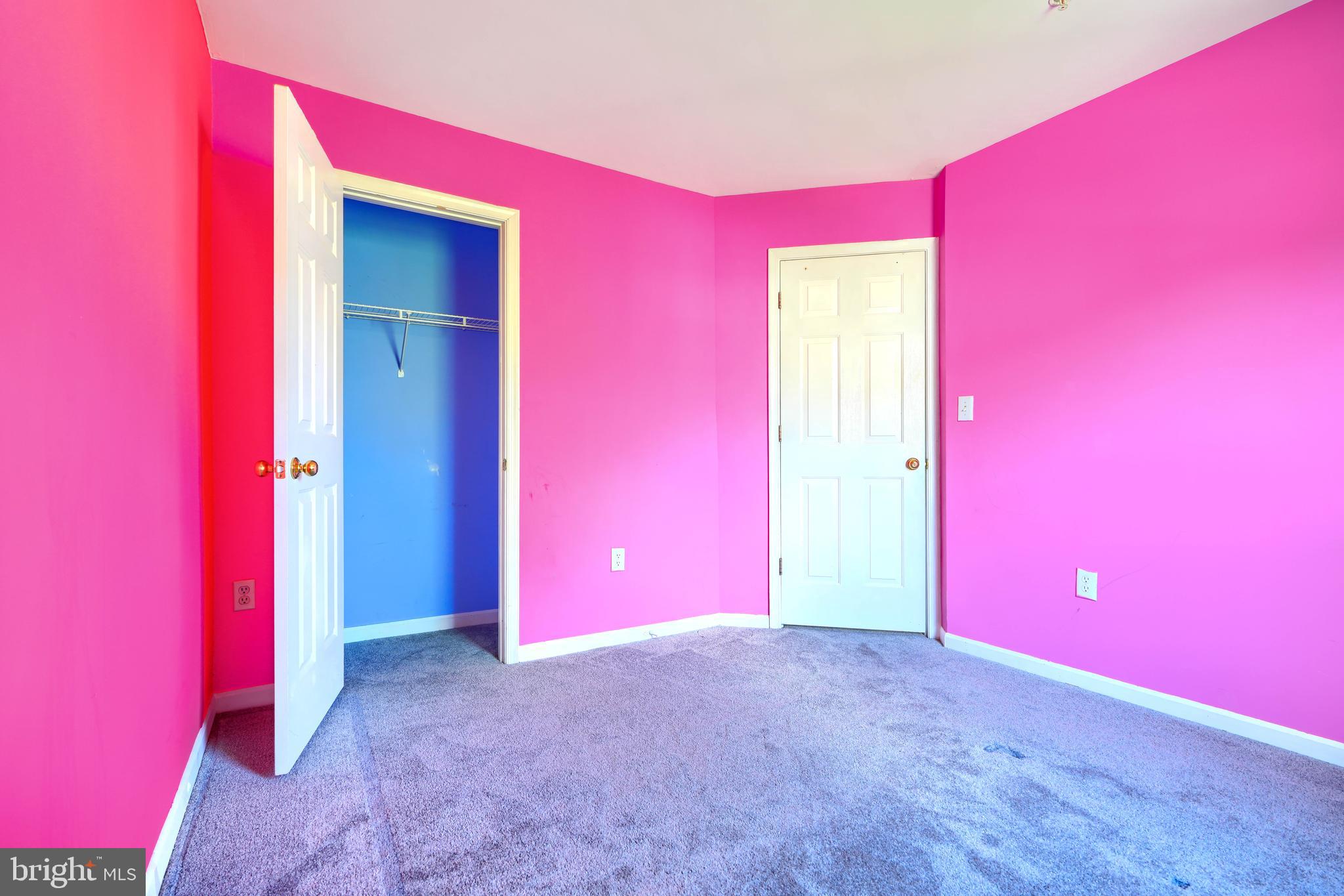 1713 Sea Pine Circle Severn, MD 21144 - Photo 22 of 33 a view of a livingroom with an empty room and painted walls