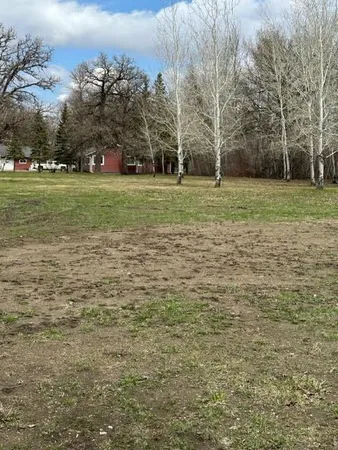 $37,900 | 401 Robson Court, Thief River Falls, MN 56701