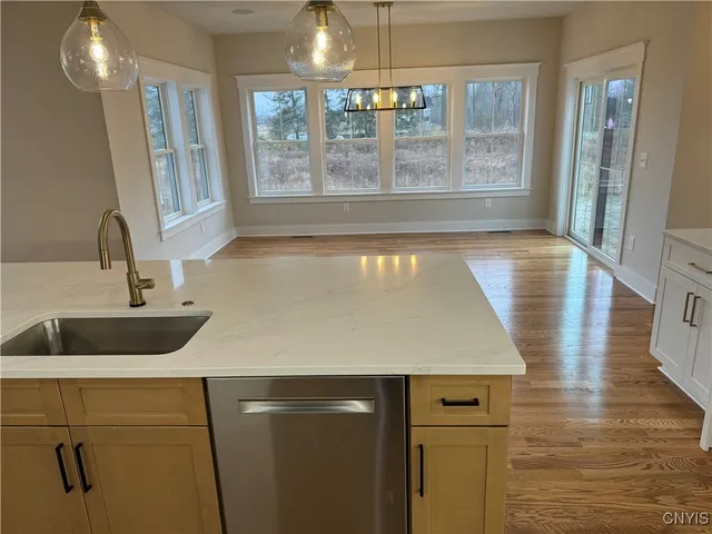 $664,260 | 8539 Angus Path, Cicero, NY 13039