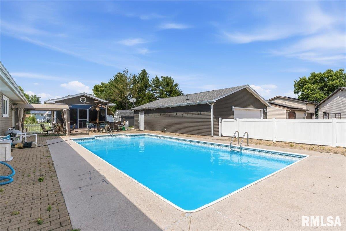 26 Wind Cave Drive Springfield, IL 62712 - Photo 31 of 37