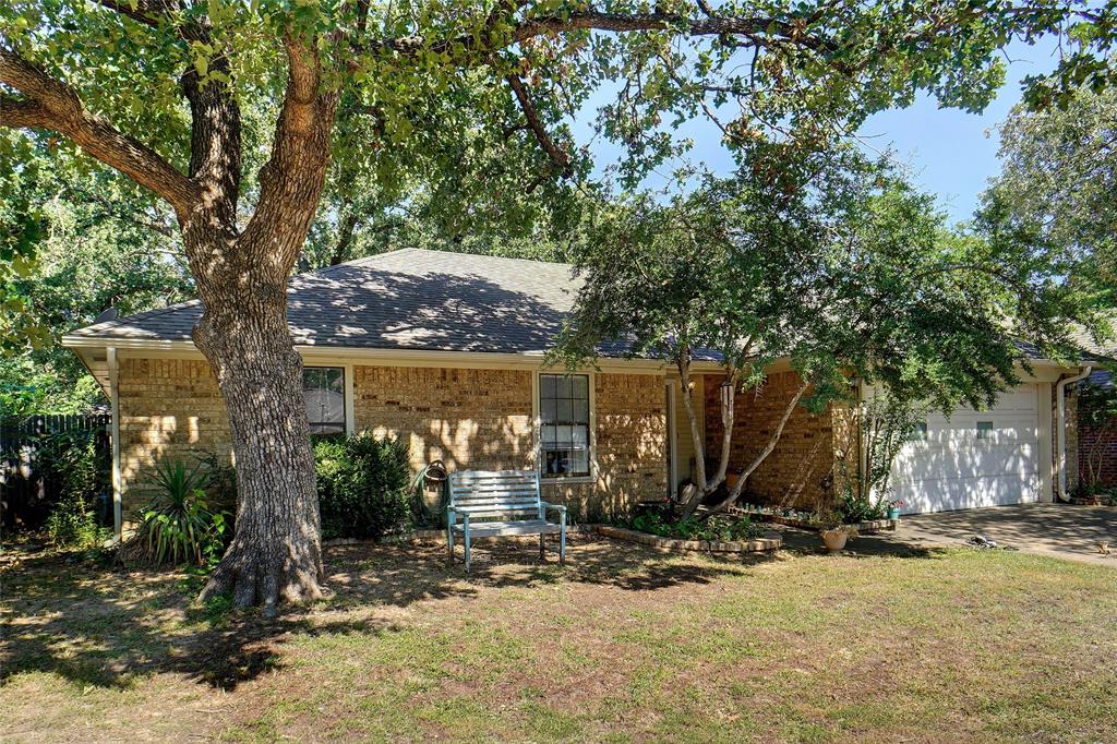 1417 Copper Ridge Street Denton, TX 76209 - Photo 2 of 18