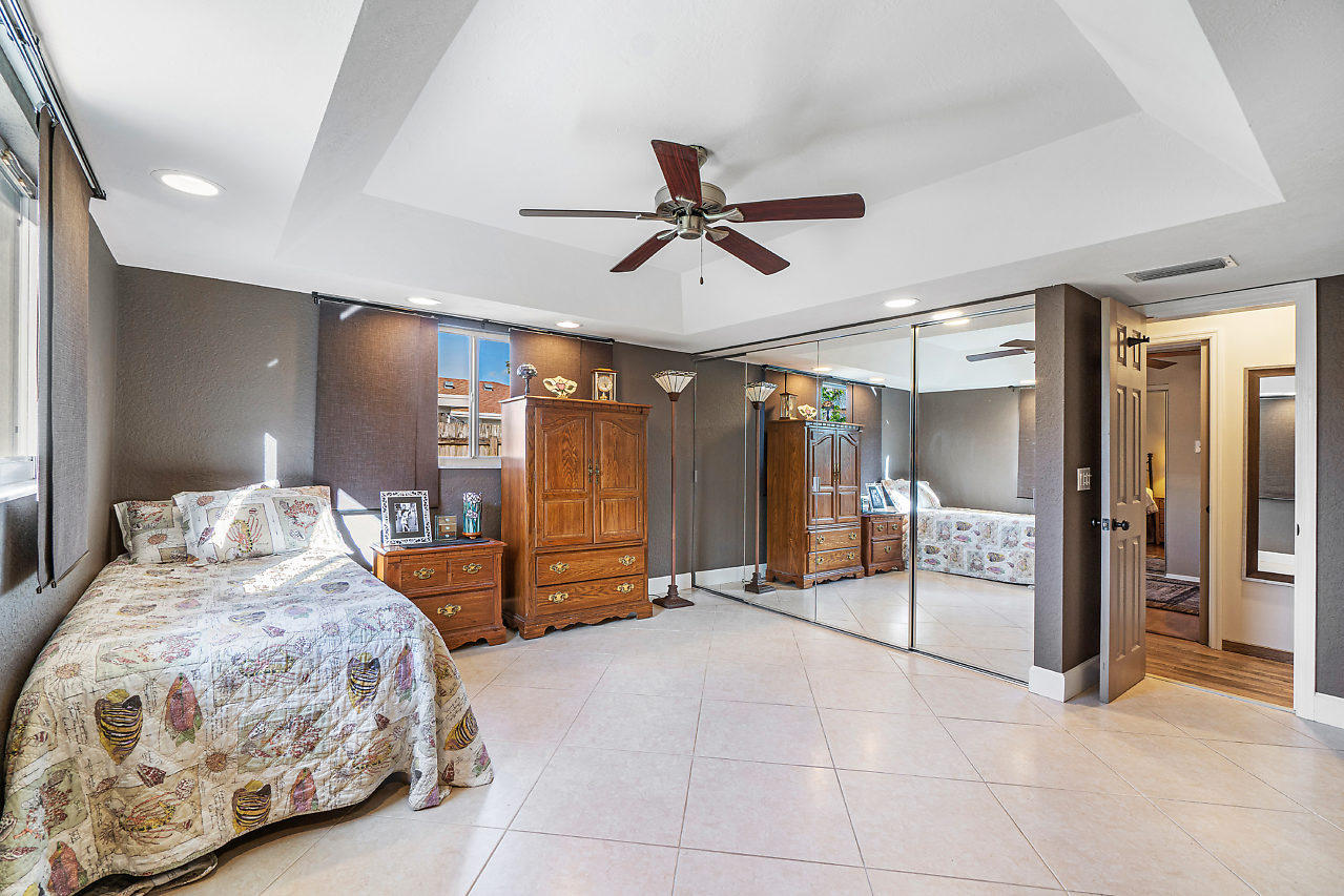 9761 Alaska Circle Boca Raton, FL 33434 - Photo 16 of 28 017-9761AlaskaCir-BocaRaton-FL-small