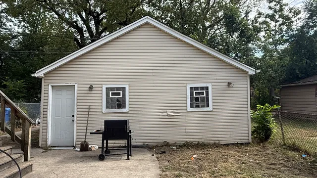$260,000 | 7407 South Kenwood Avenue, Chicago, IL 60619