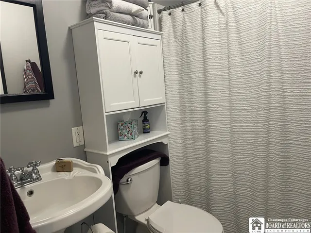 $275,000 | 3833 Sherman Ripley Road, Sherman, NY 14781