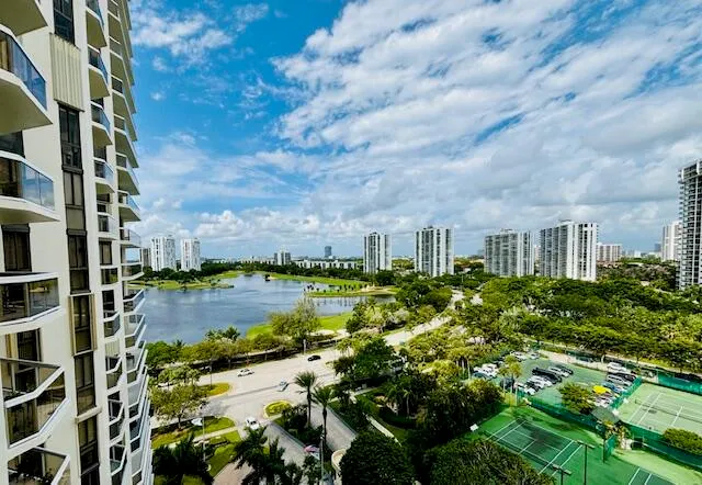 $4,500 | 20185 East Country Club Drive, Unit 1209, Aventura, FL 33180