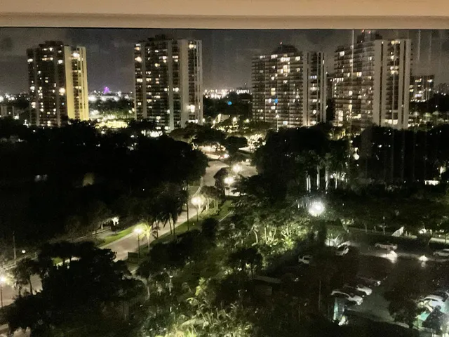 $4,500 | 20185 East Country Club Drive, Unit 1209, Aventura, FL 33180