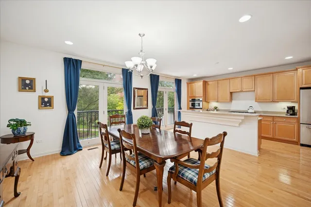 $849,000 | 1879 Admiral Court, Glenview, IL 60026