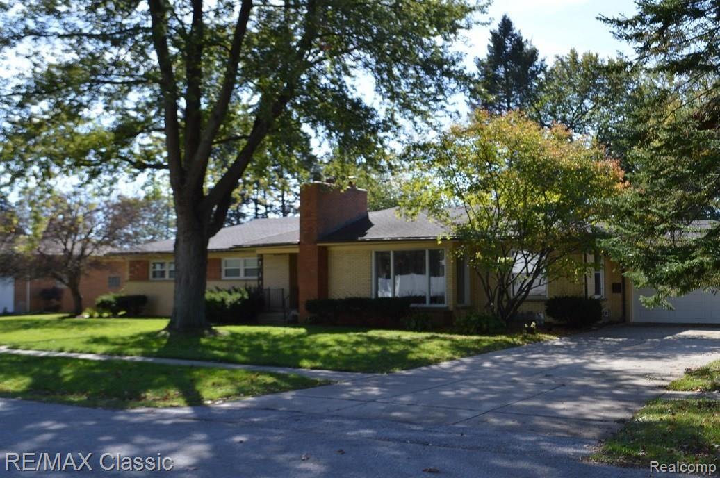 26375 Graham Road Redford, MI 48239 - Photo 1 of 14 Graham 1.jpg