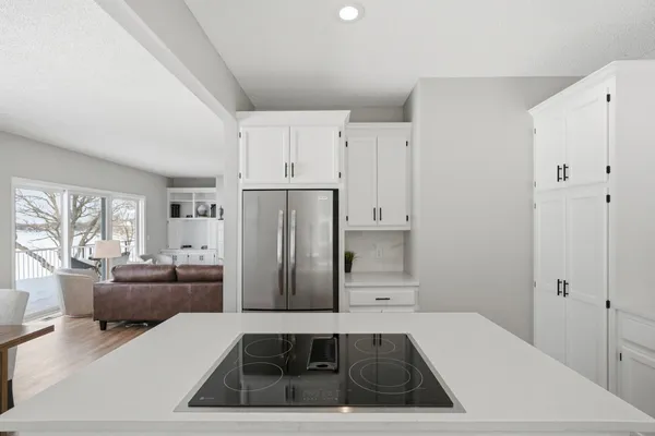 $1,225,000 | 3868 Green Heights Trail Southwest, Prior Lake, MN 55372