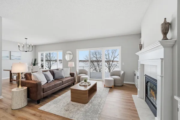 $1,225,000 | 3868 Green Heights Trail Southwest, Prior Lake, MN 55372