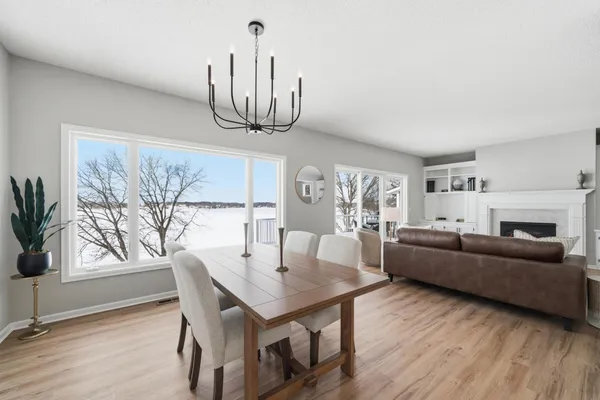 $1,225,000 | 3868 Green Heights Trail Southwest, Prior Lake, MN 55372